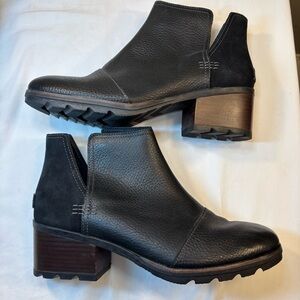 SOREL Women’s Cate Cut Out Black Leather Waterproof Ankle Boot Booties Size 10.5